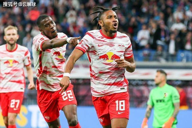6000万起步！上海猛追国手内线胡金秋，CBA下赛季直接大结局？